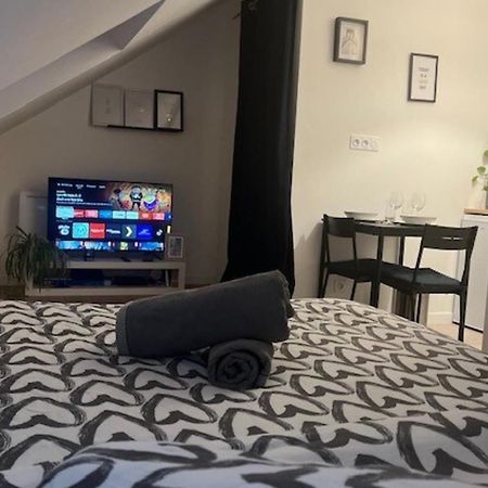 Ferienwohnung Cosy Rent Studio 3 Strasbourg -Gare - Tv - Wifi Exterior foto